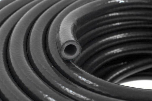 Vacuum hose Black 4mm